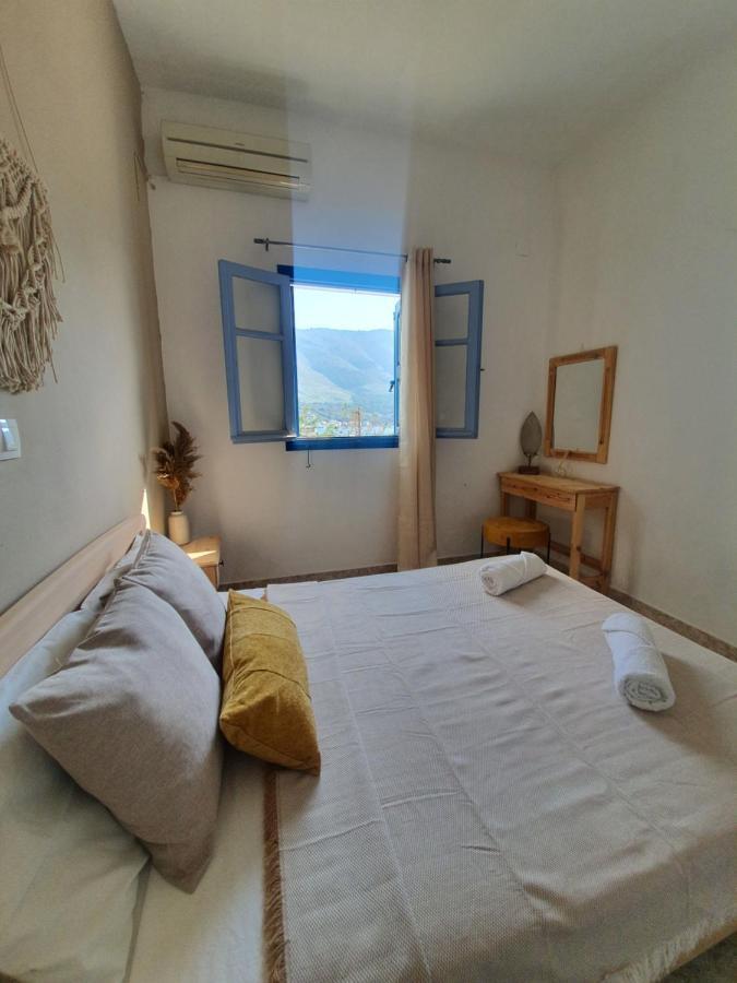 Irene Family Apartment Đảo Sými Ngoại thất bức ảnh